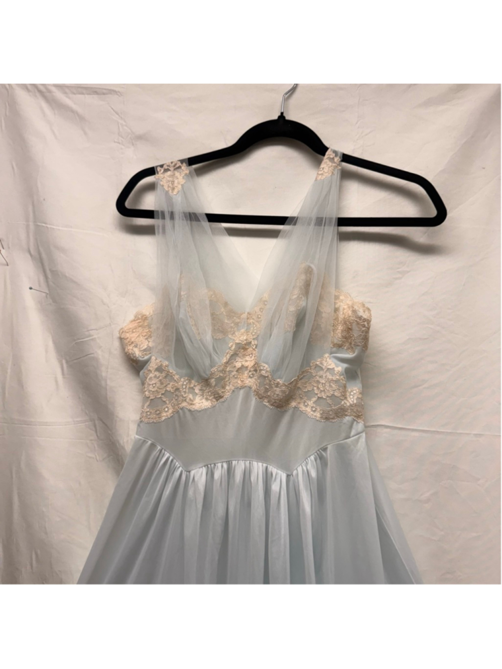 Vintage Women's Vanity Fair Light Blue & Beige Lace Chemise Lingerie 34 orS/M